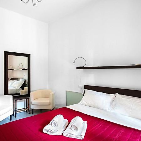 Housmart Bondi 61 Apartment Bologna Bagian luar foto