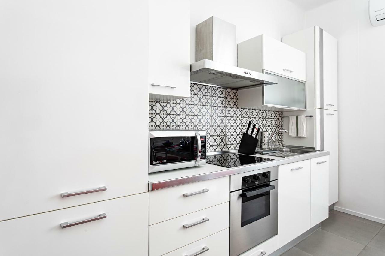 Housmart Bondi 61 Apartment Bologna Bagian luar foto