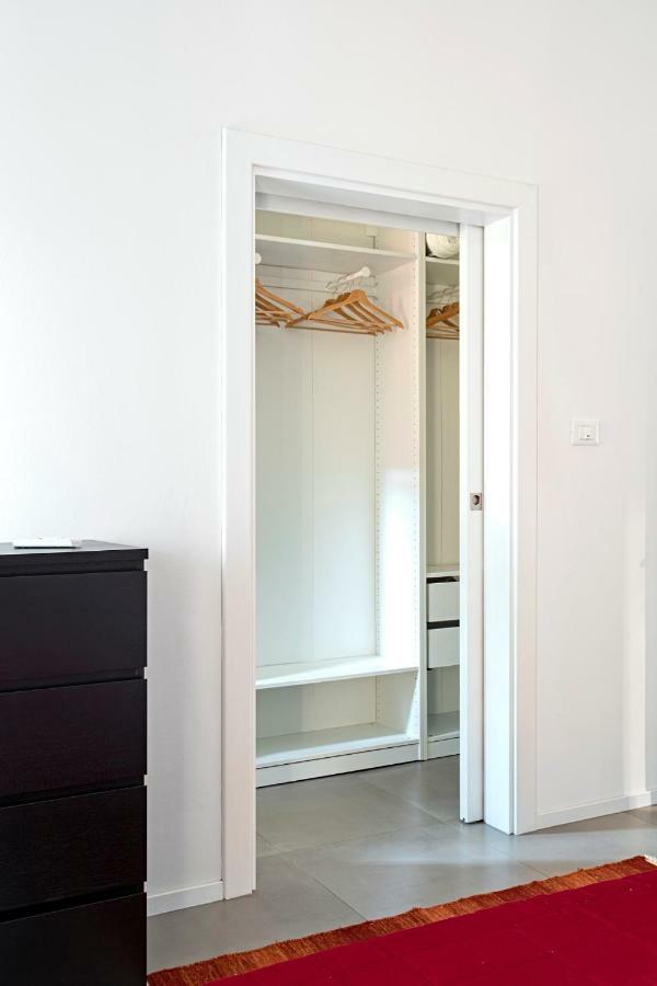Housmart Bondi 61 Apartment Bologna Bagian luar foto