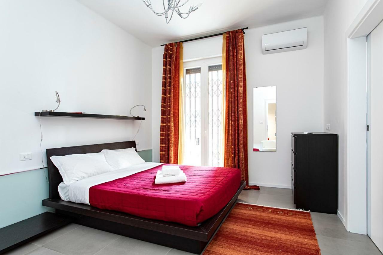 Housmart Bondi 61 Apartment Bologna Bagian luar foto